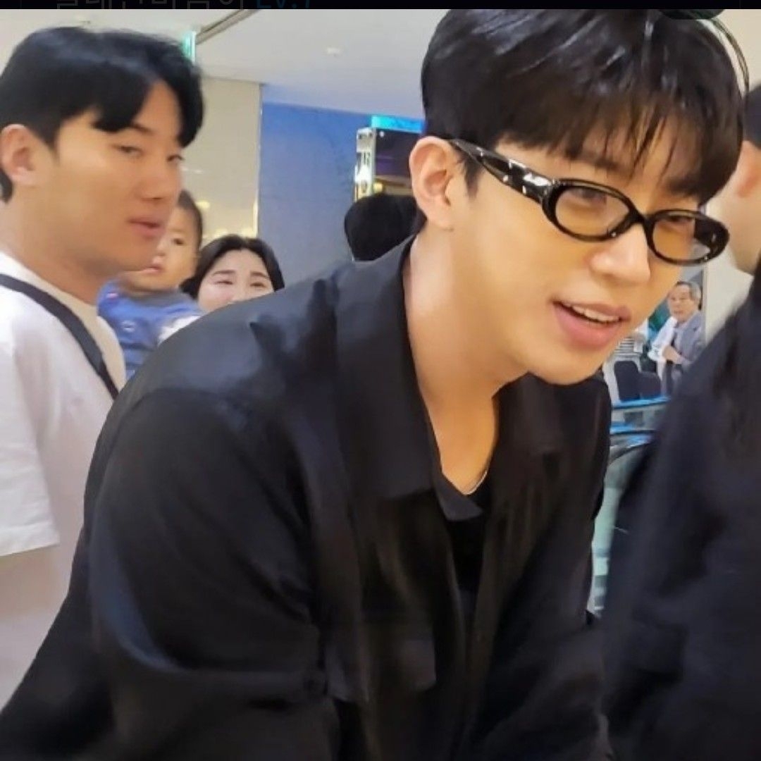 Latest photo of Lim Youngwoong
