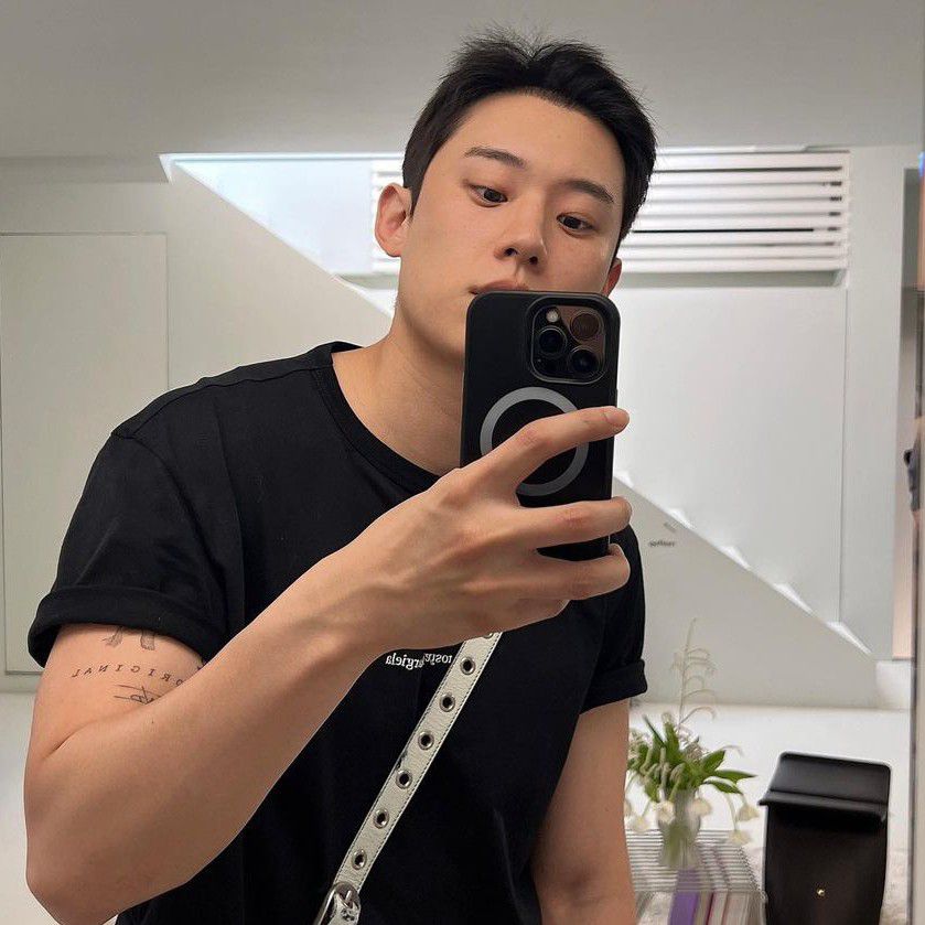 Recent activity shot of Kim Sungcheol