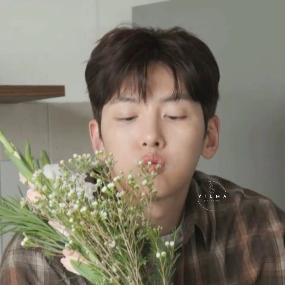 チ・チャンウクの最近の活動ショット