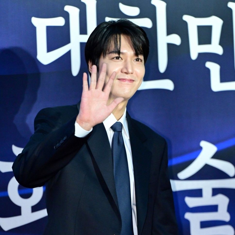 李敏鎬的最新照片