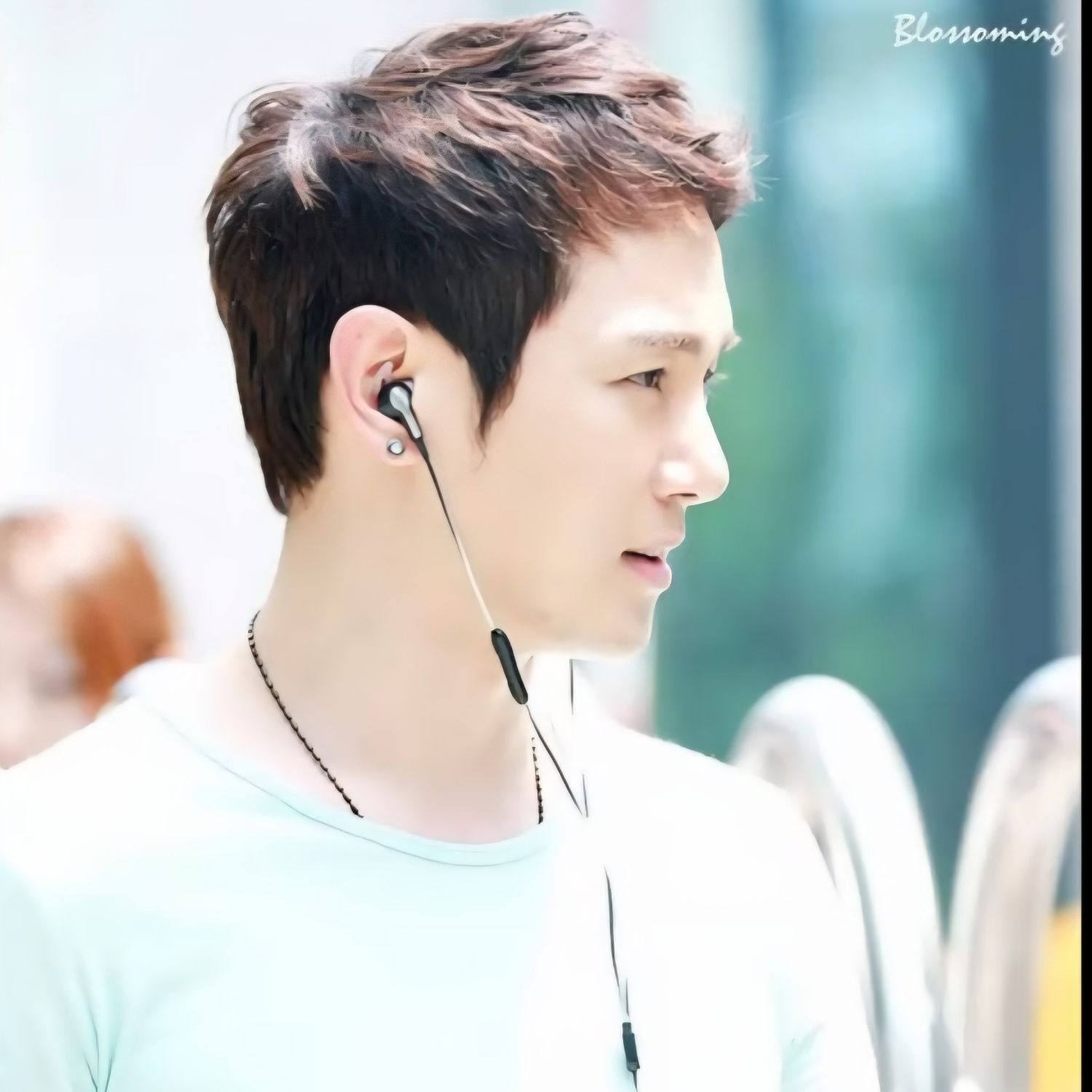 Recent activity shot of Hwanhee