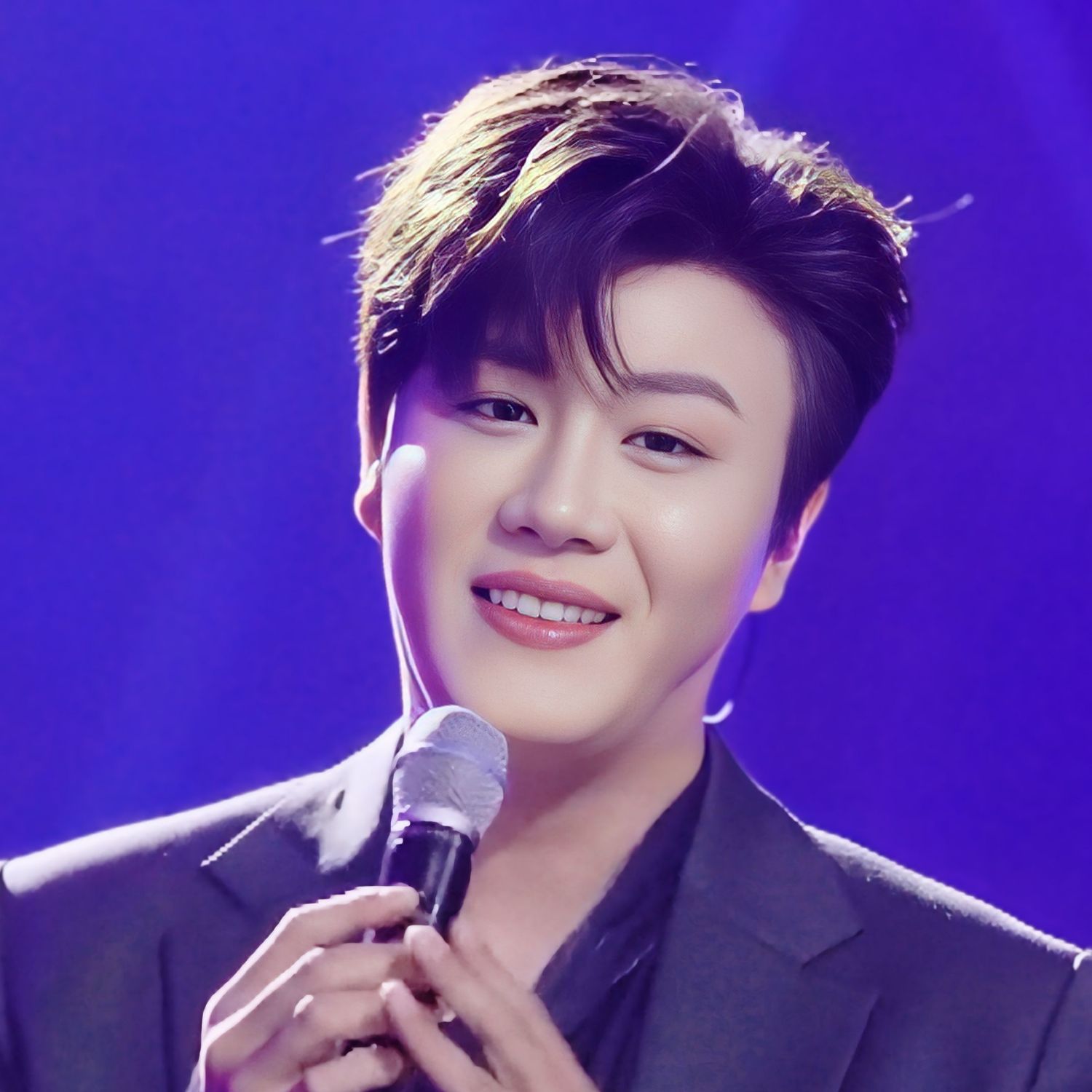 Behind-the-scenes cut of Jin Haesung