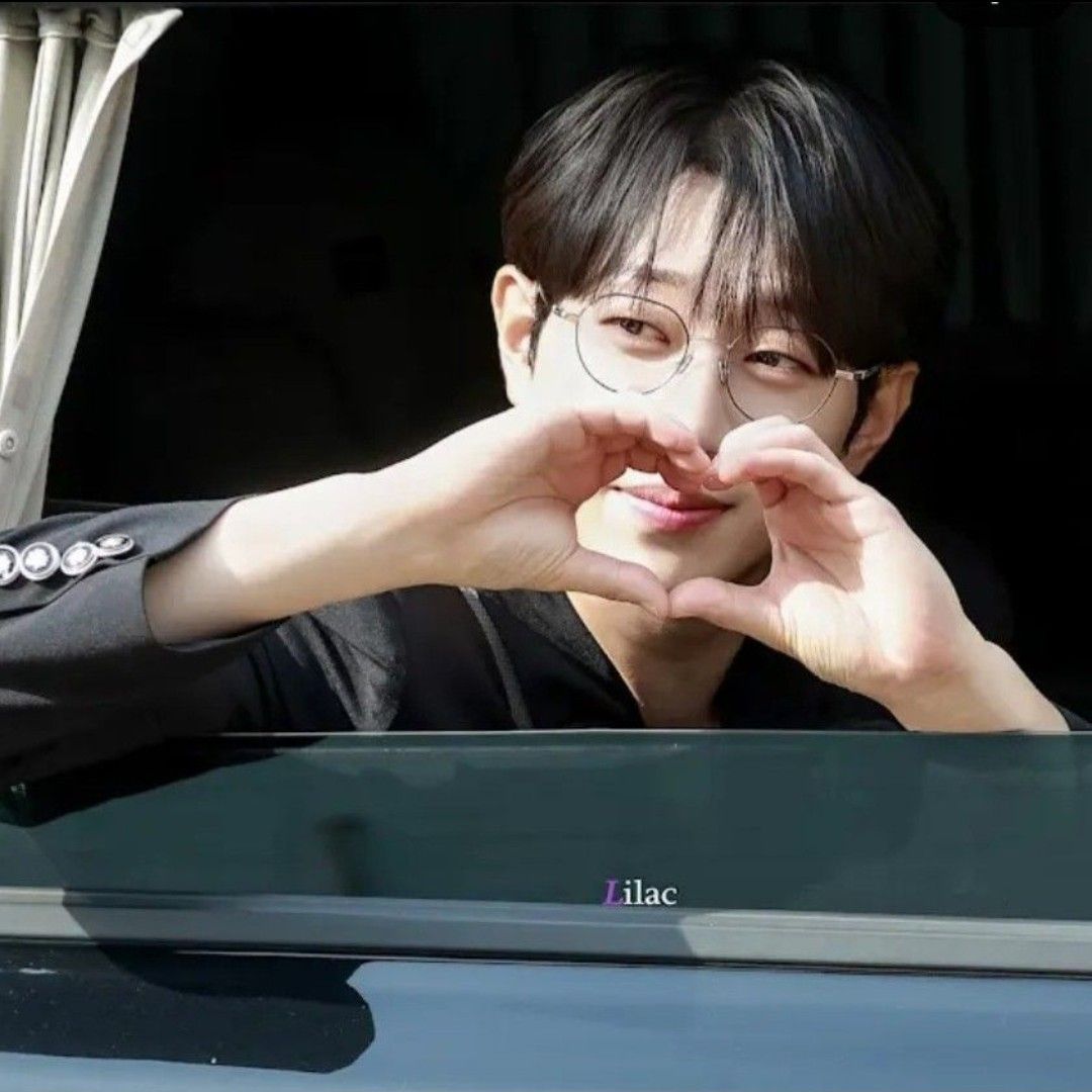 안성훈 최근 활동샷