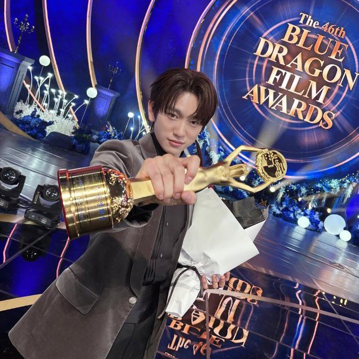 パク・ジニョンのビハインドカット