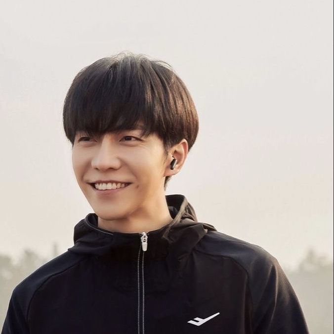 A moment captured by a fan of Lee Seunggi