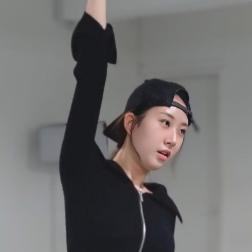 チョン・ユジンの最近の活動ショット