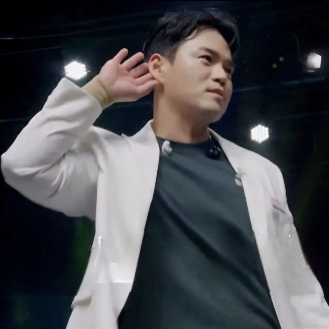 Latest photo of Lee Jung