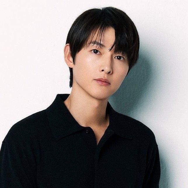 Latest photo of Song Joongki