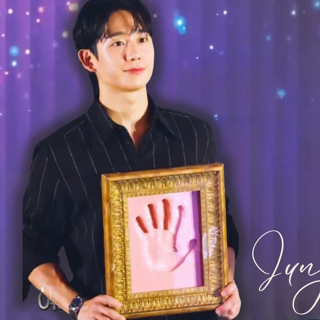 Currently spotlighted celeb post