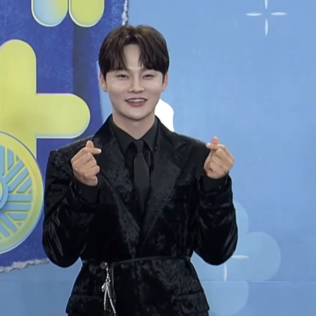 Behind-the-scenes cut of Park Seojin