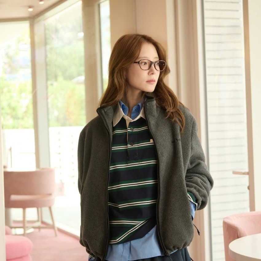 Recent activity shot of Lee Seyoung