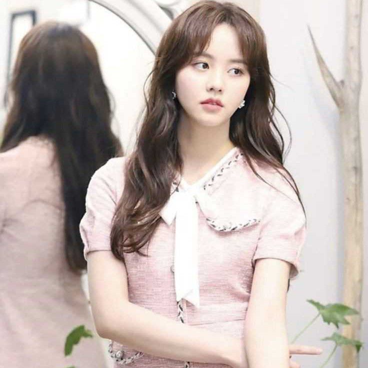 Behind-the-scenes cut of Kim Sohyun