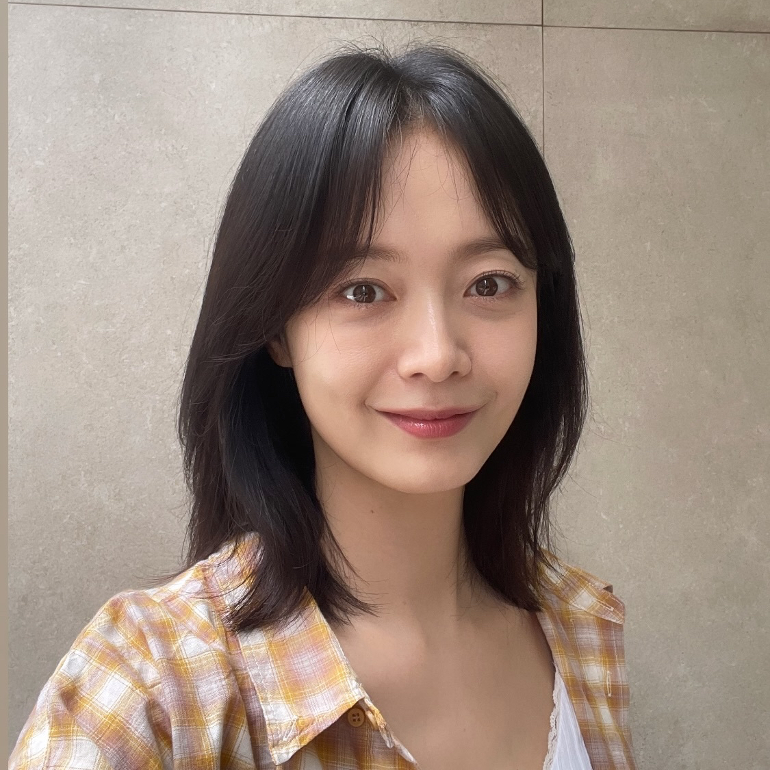 Behind-the-scenes cut of Jeon Somin