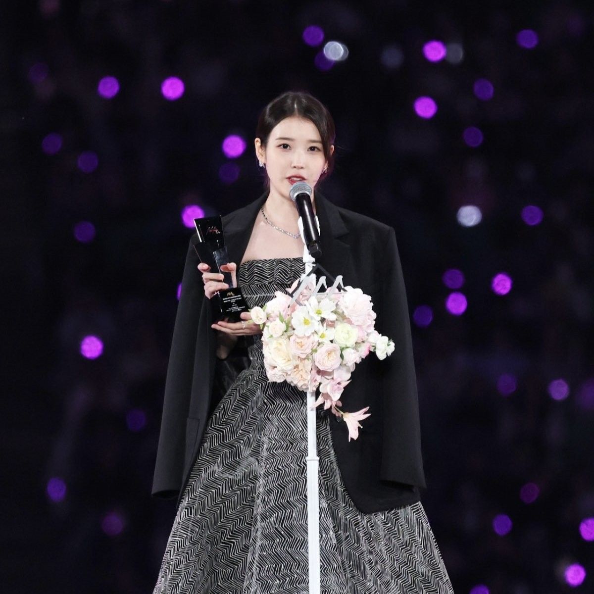 A moment captured by a fan of IU