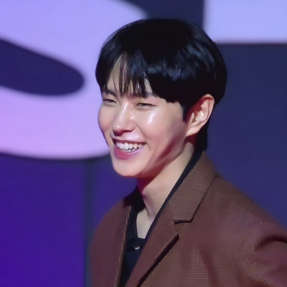 Latest photo of Lee Byeongchan