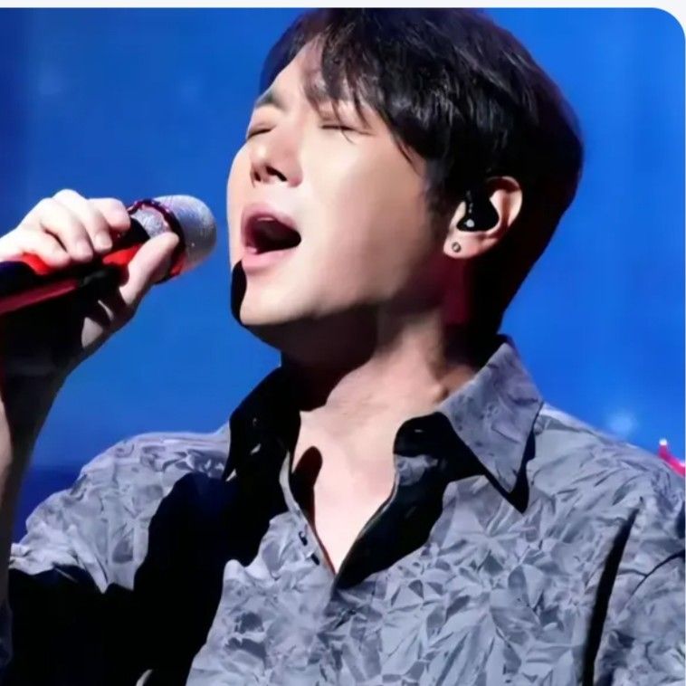 Latest photo of Hwanhee