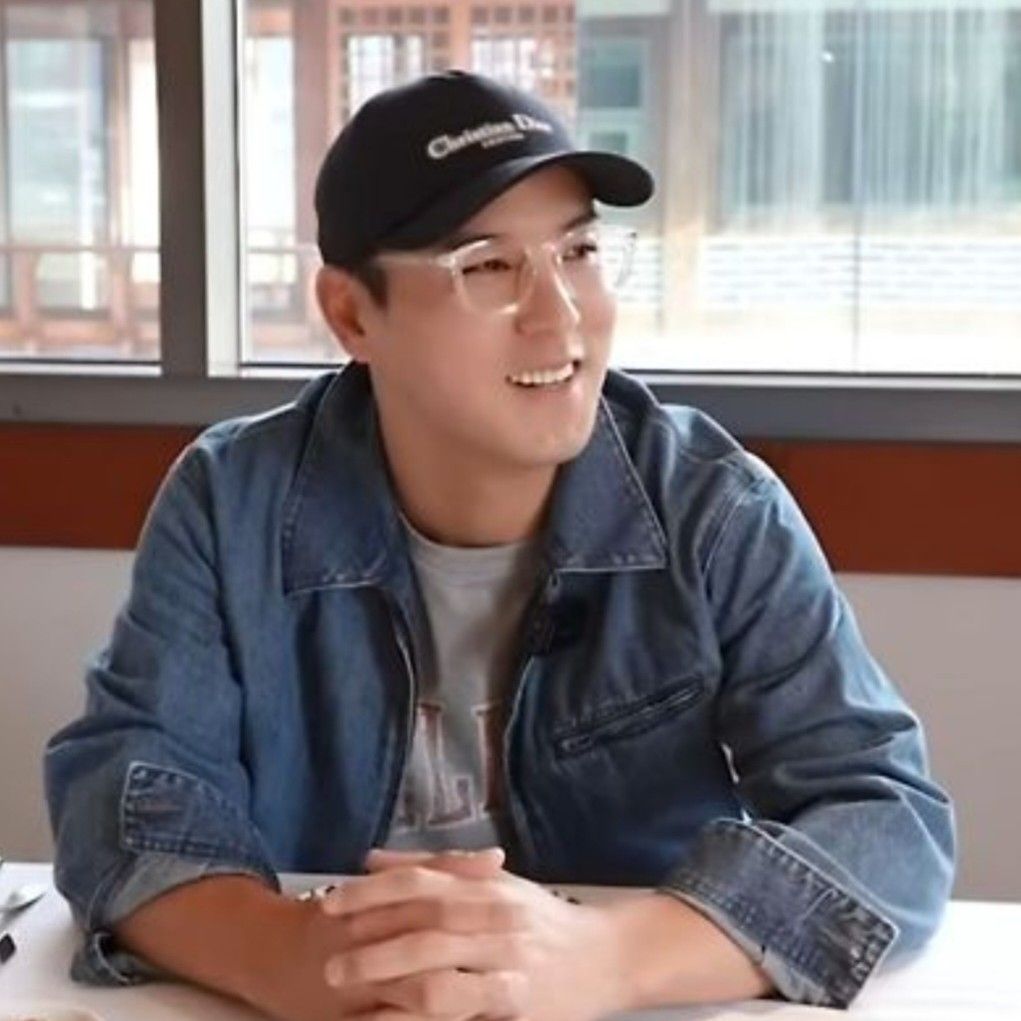 Recent activity shot of Jang Minho