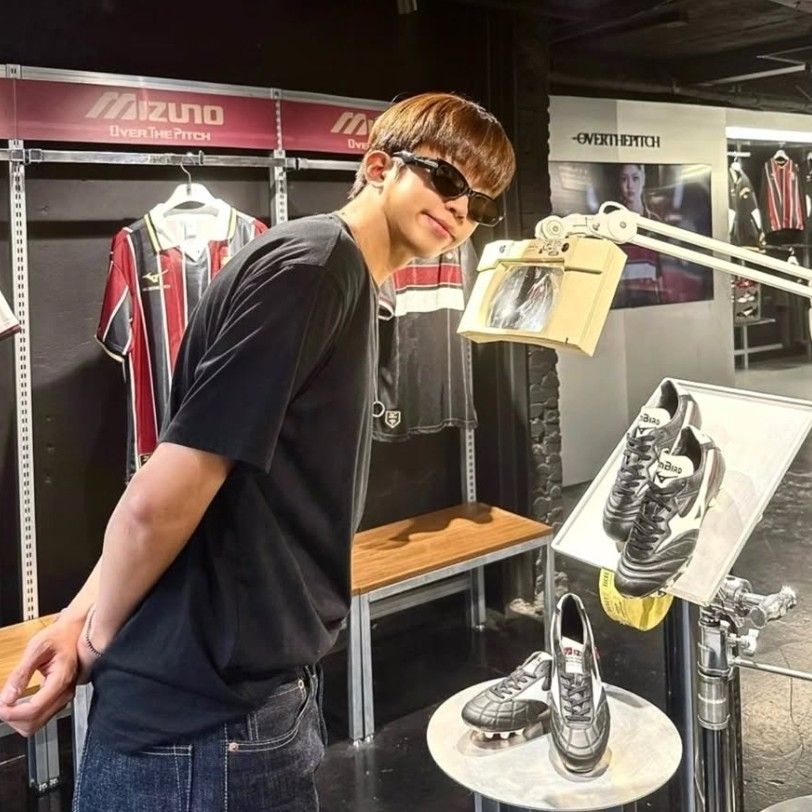 Latest photo of Lim Youngwoong