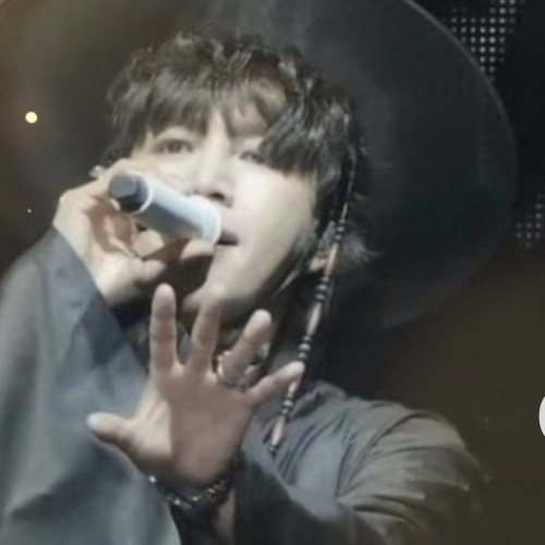 Recent activity shot of Jang Geunsuk