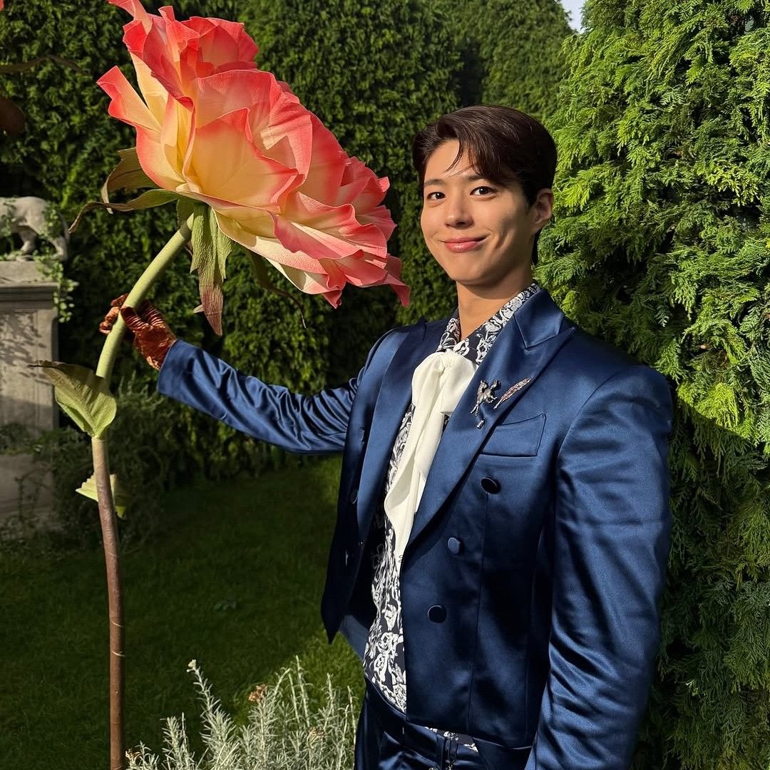 Latest photo of Park Bogum