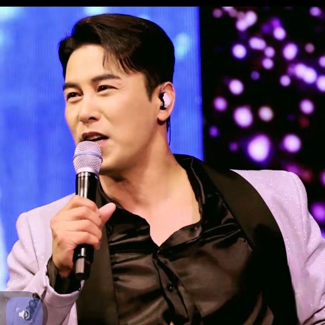 Recent activity shot of Jang Minho