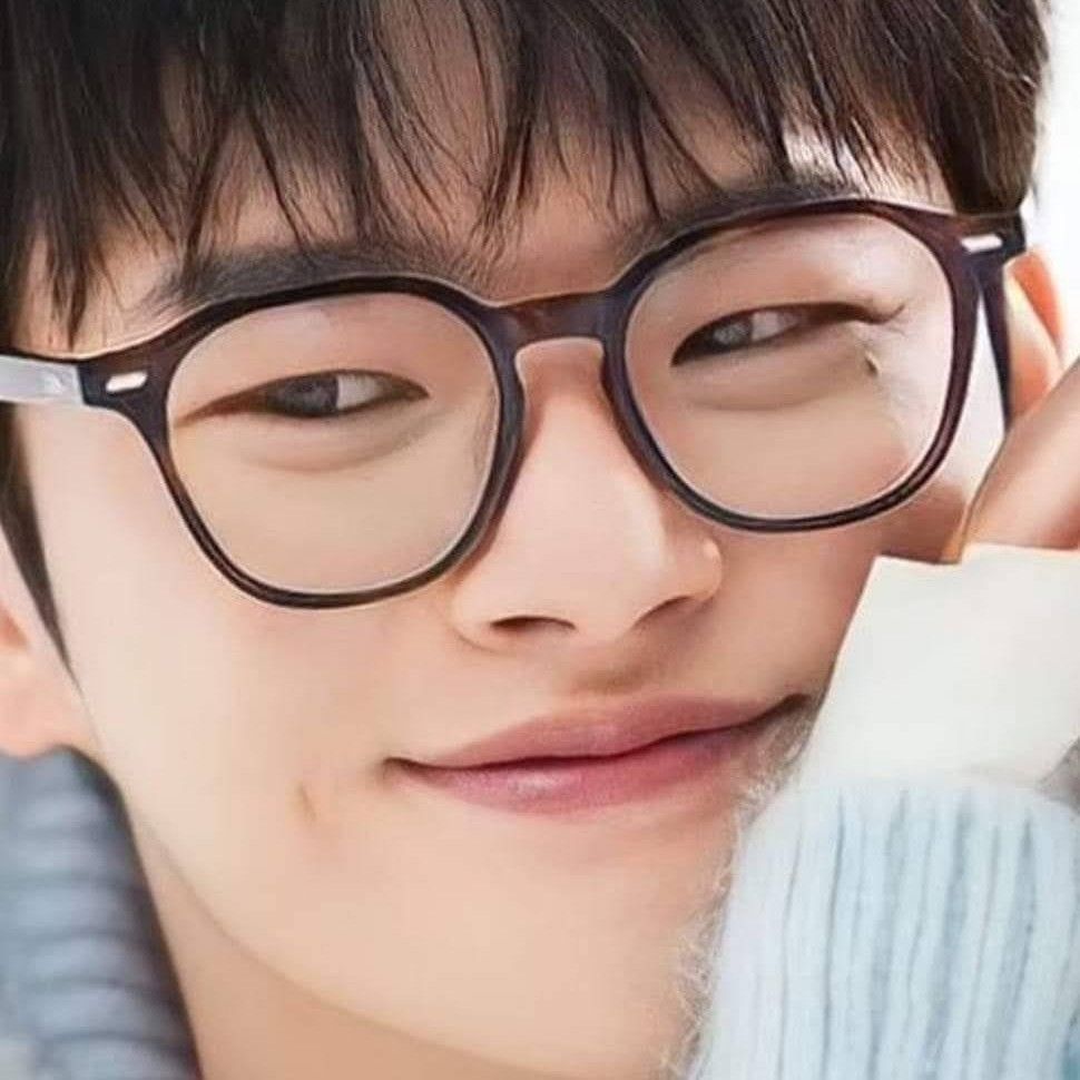 Behind-the-scenes cut of Seo Inguk