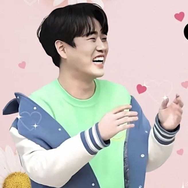 Recent activity shot of Hwang Youngwoong