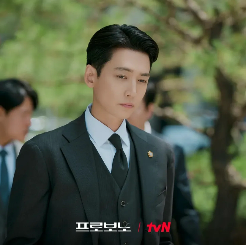 Behind-the-scenes cut of Jung Kyungho