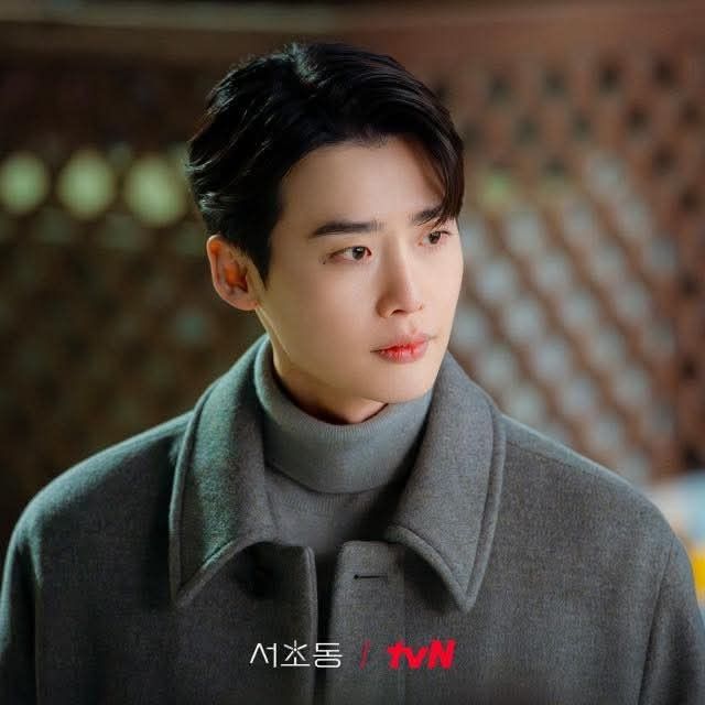 Behind-the-scenes cut of Lee Jongsuk
