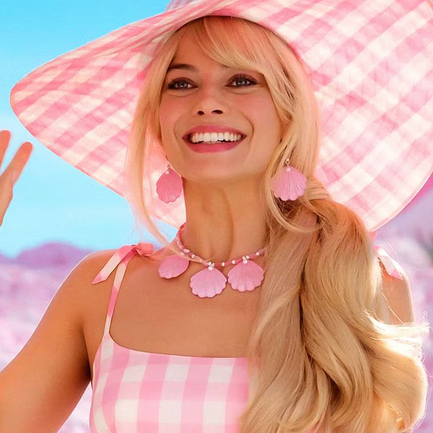 Recent activity shot of Margot Robbie