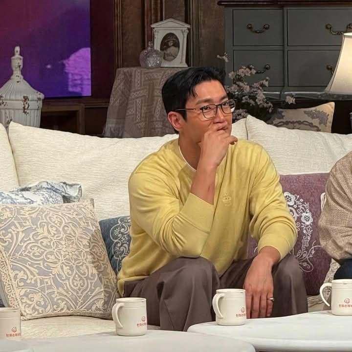 Latest photo of Choi Siwon