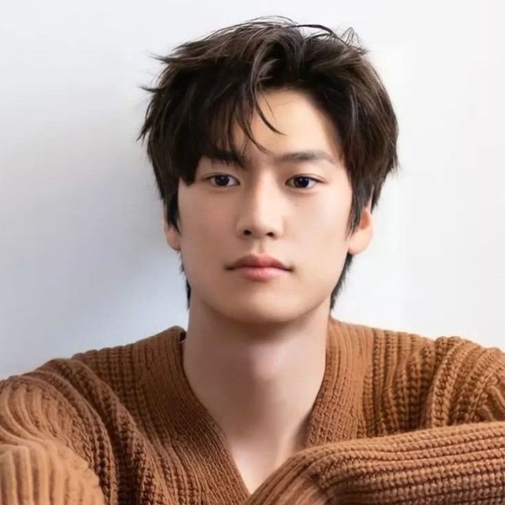 Behind-the-scenes cut of Na Inwoo