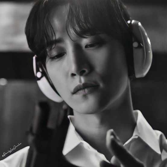 Foto kegiatan terbaru dari Lee Junho