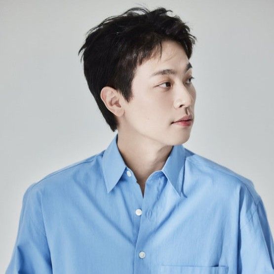 Behind-the-scenes cut of Park Jeongmin