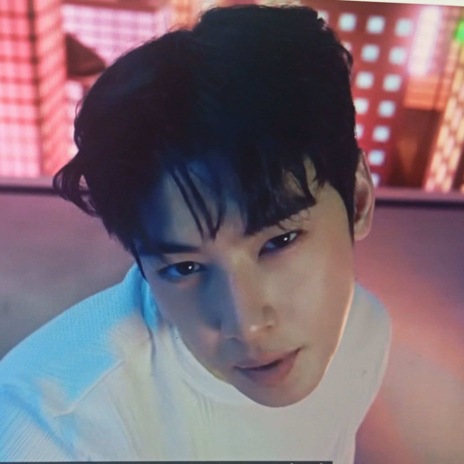 Recent activity shot of Cha Eunwoo