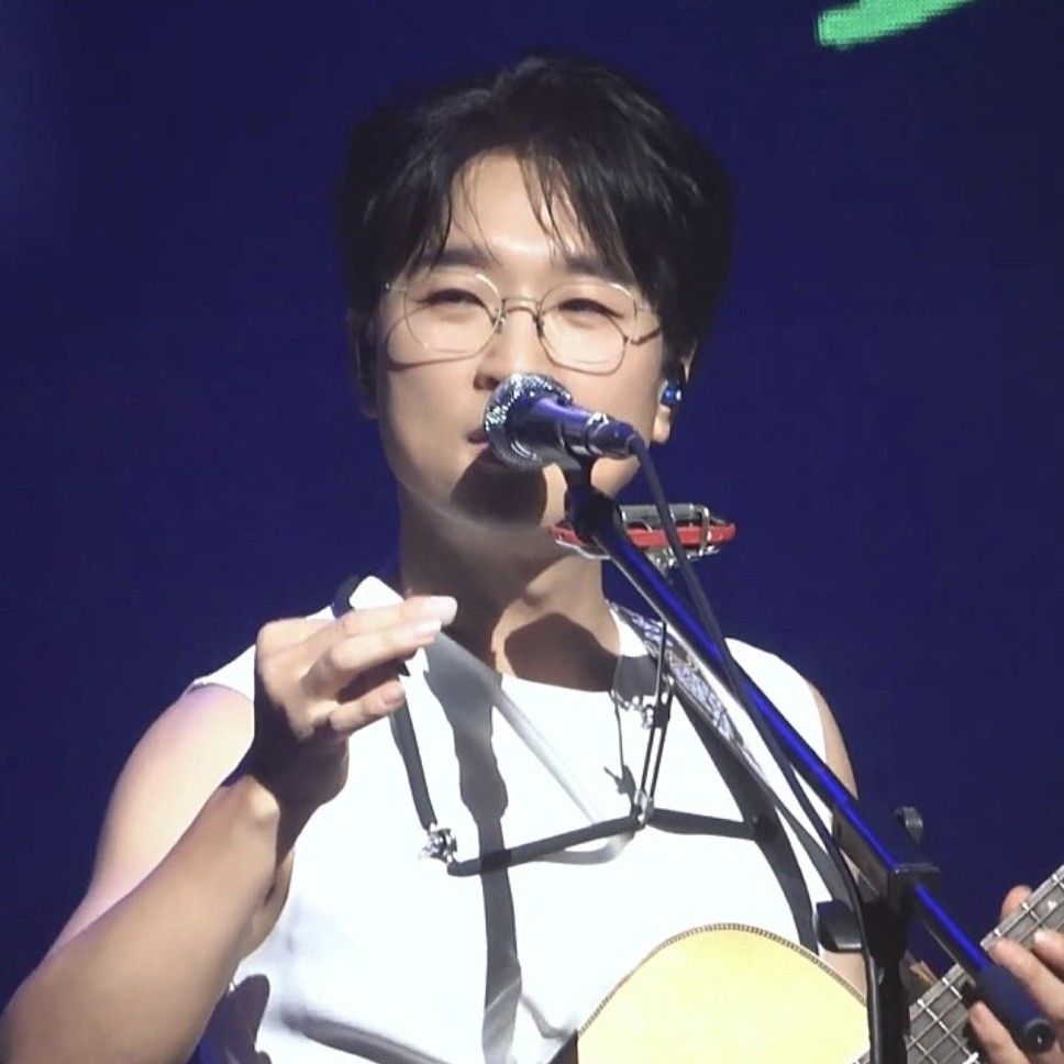 パク・チャングンの最近の活動ショット