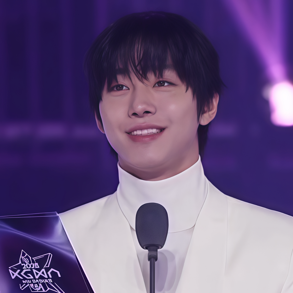 安孝燮的最新照片