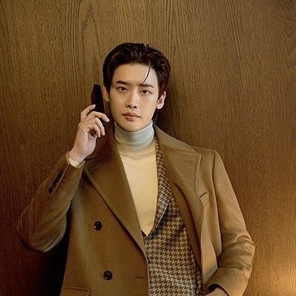 Behind-the-scenes cut of Lee Jongsuk