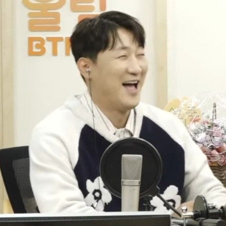 A moment captured by a fan of Na Sangdo