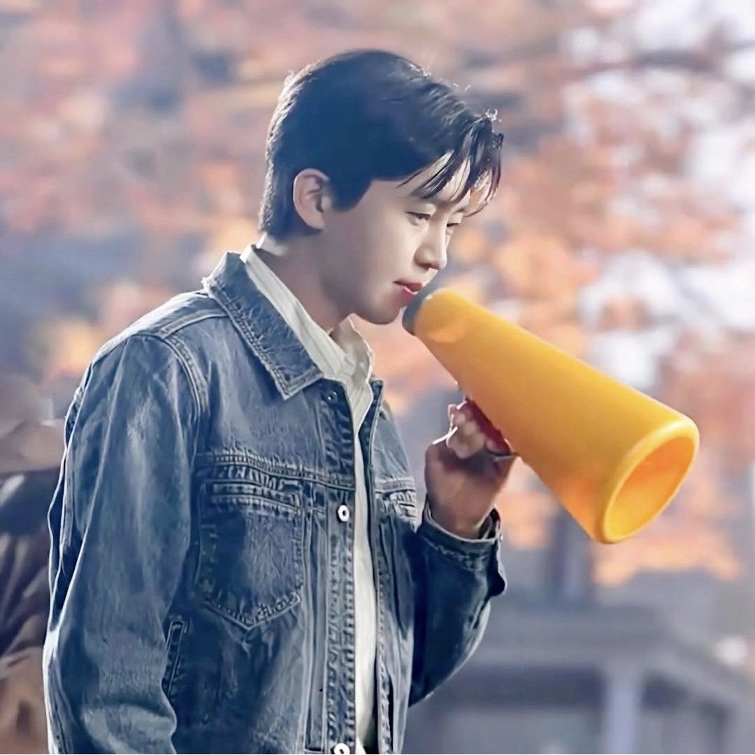 Cuplikan di balik layar dari Lim Youngwoong