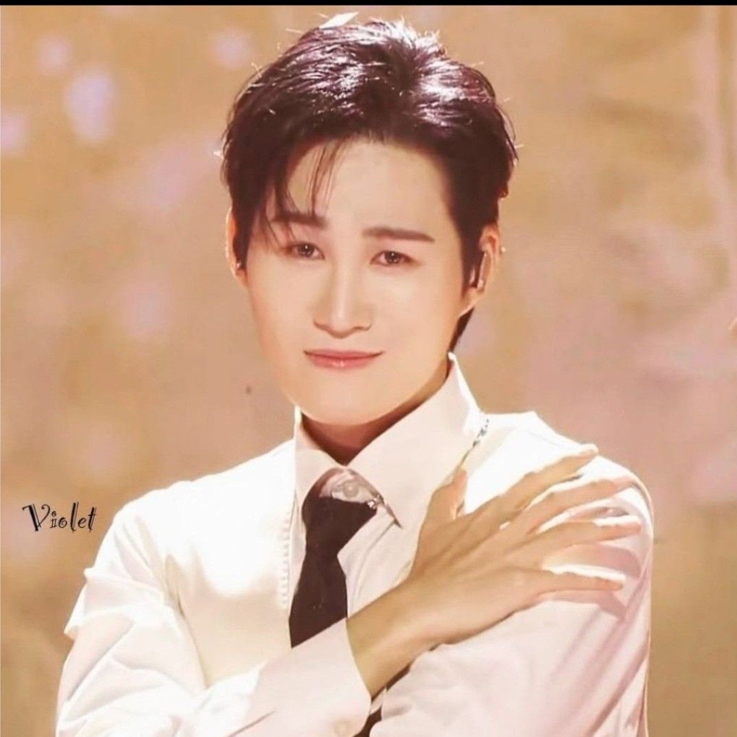 Momen yang diabadikan oleh penggemar Kim Heejae