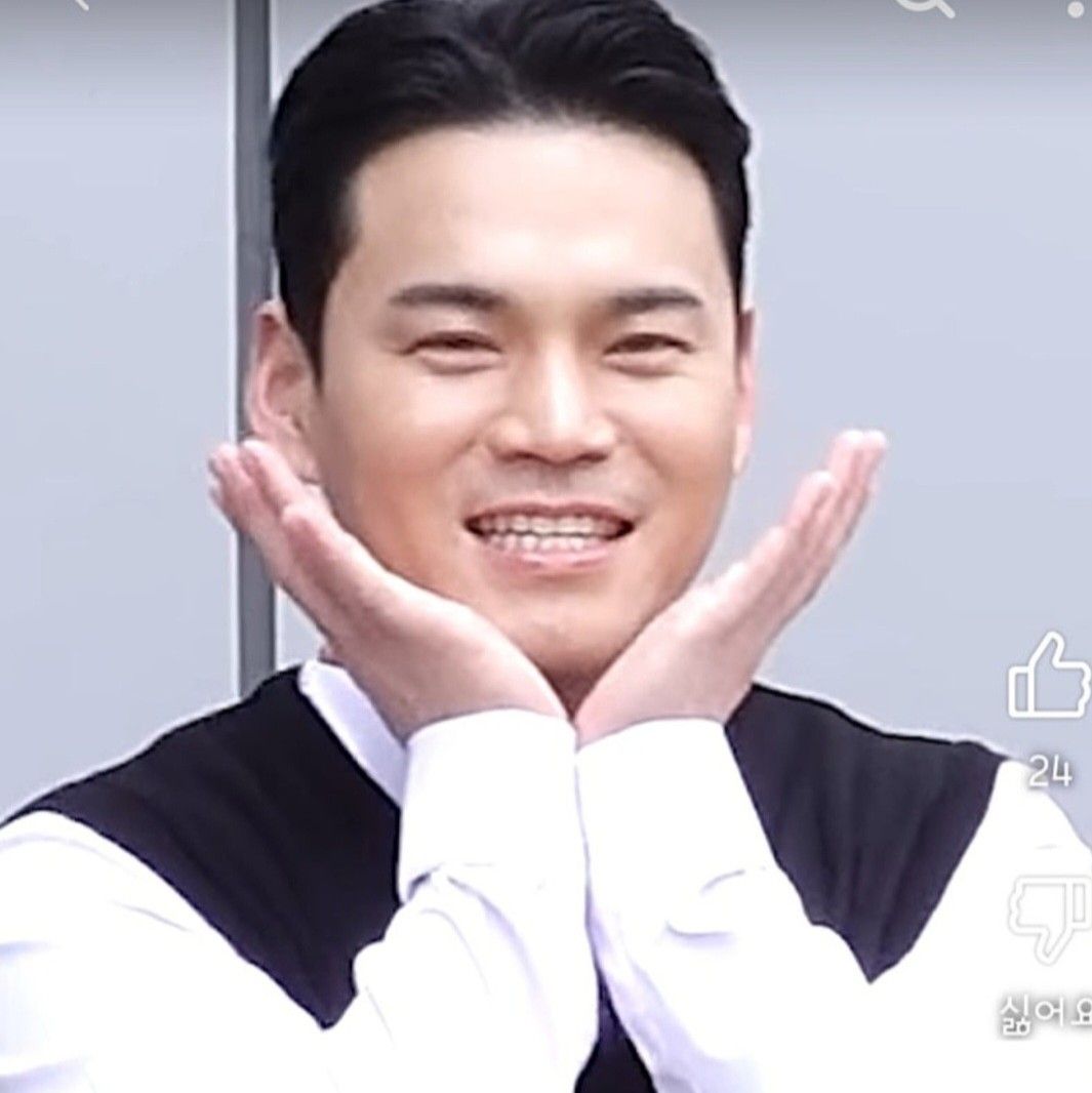 A moment captured by a fan of Lee Jung