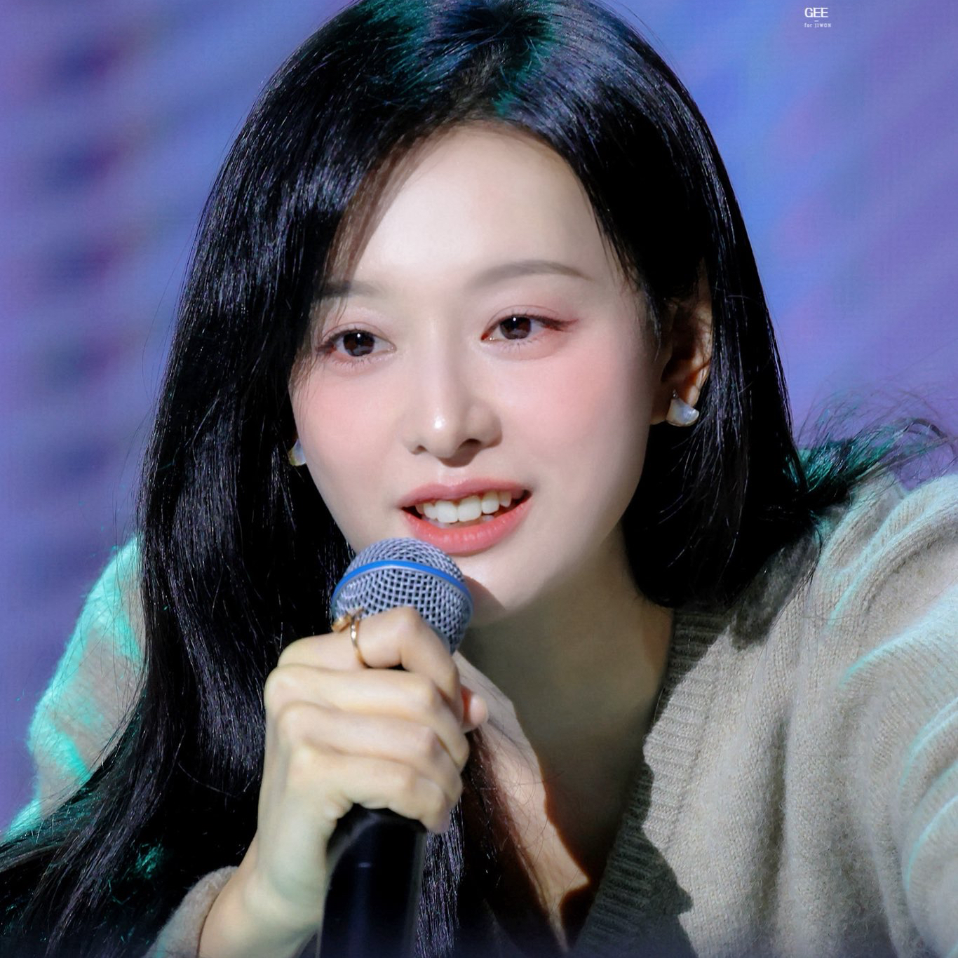 Recent activity shot of Kim Jiwon