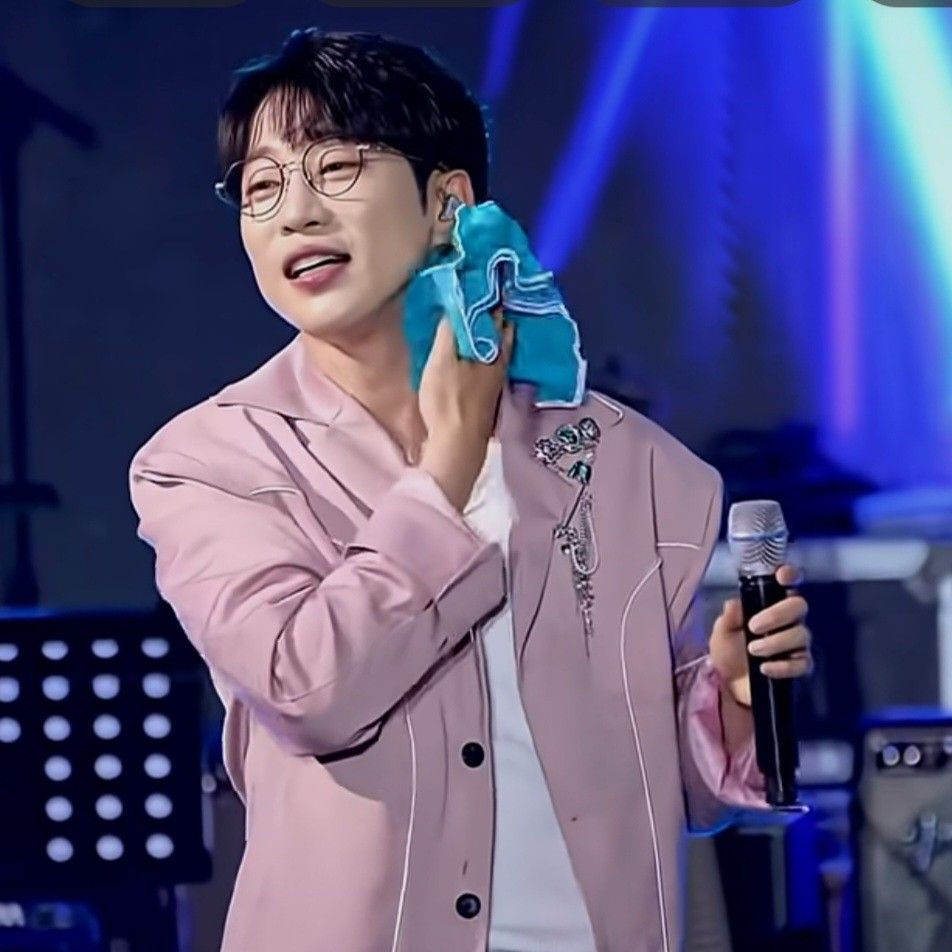 Behind-the-scenes cut of An Sunghoon