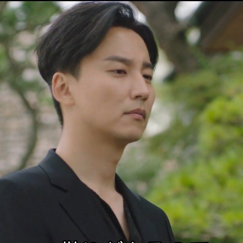 Behind-the-scenes cut of Kim Namgil