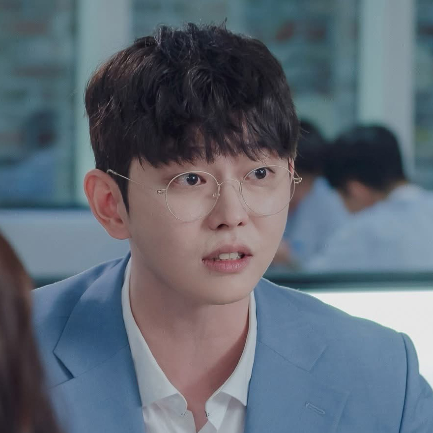 Behind-the-scenes cut of Yoon Kyunsang
