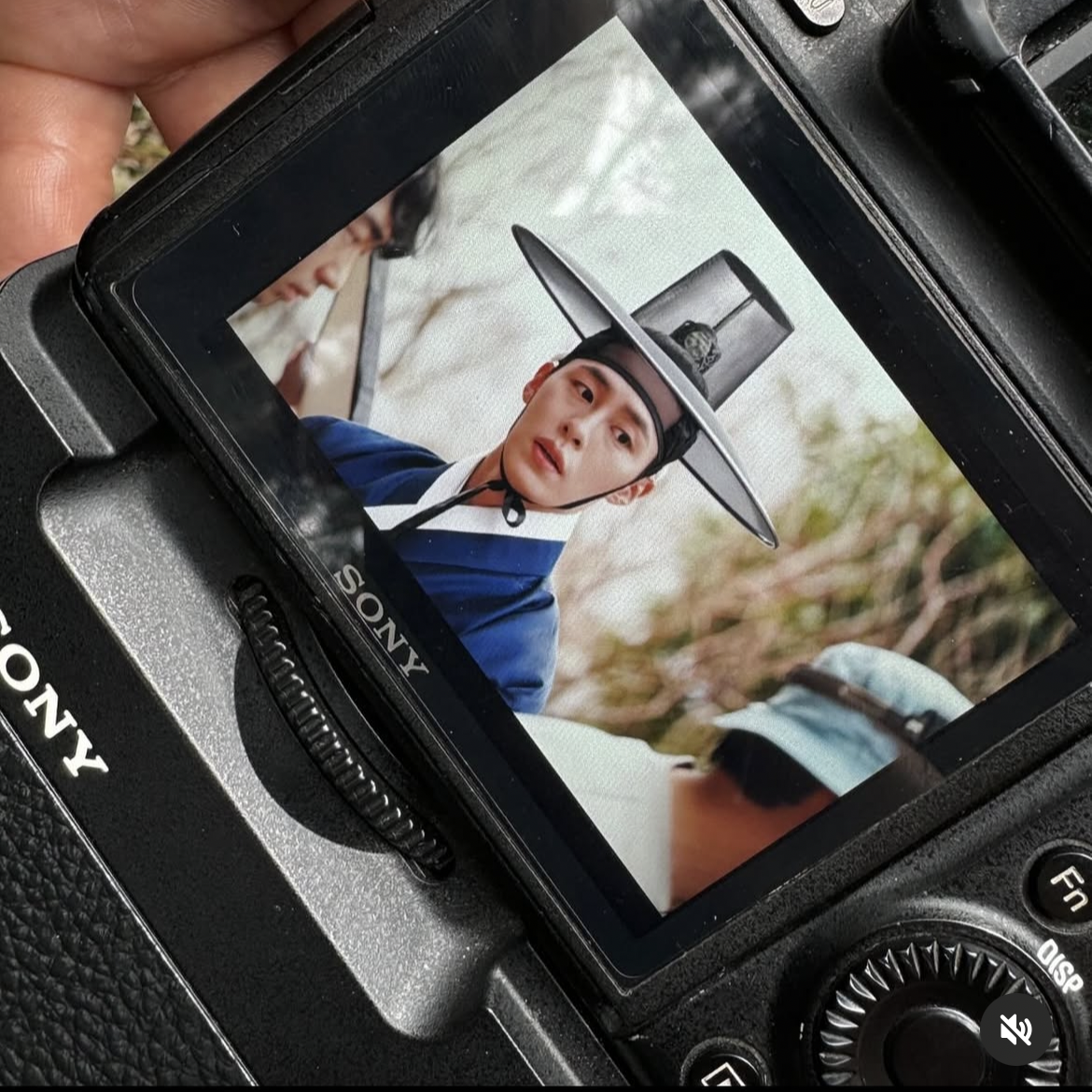 Recent activity shot of Lee Jaewook