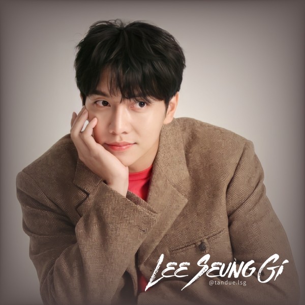 Today’s standout profile photo of Lee Seunggi on Choeaedol Celeb