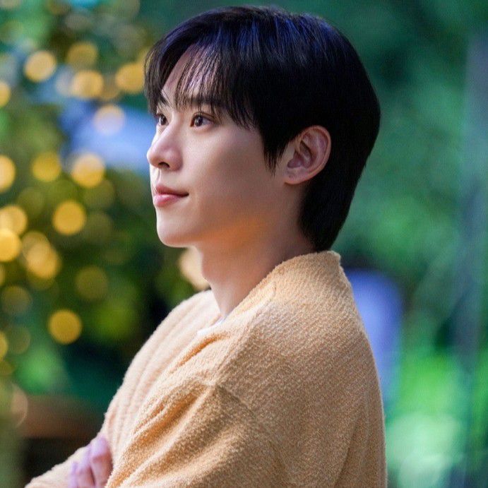 Latest photo of Kim Sungcheol