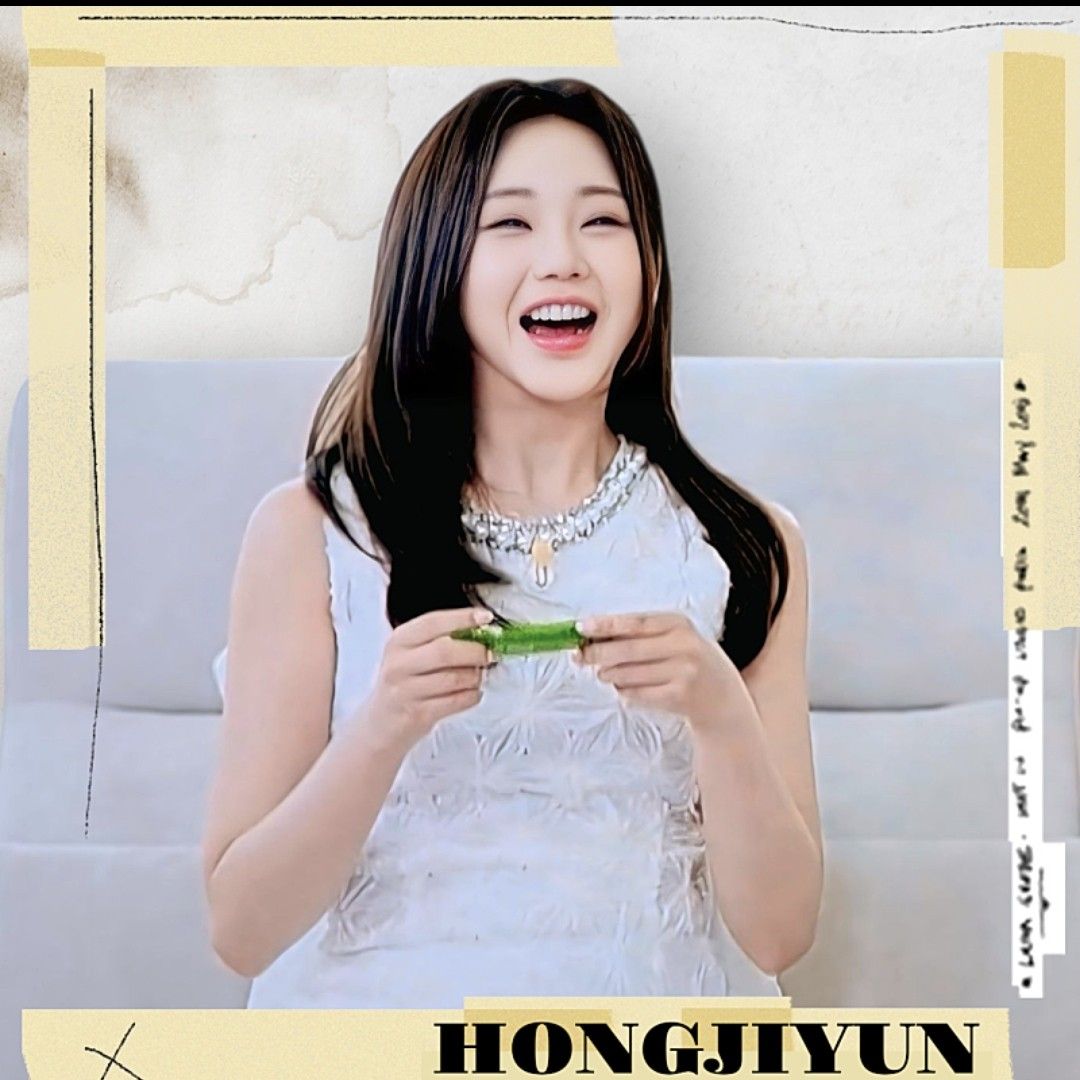 Behind-the-scenes cut of Hong Jiyoon